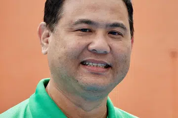 ENCIK MOHD JEFFREY LOW: Gembira menyertai MAEC dan menjadi jambatan antara penduduk Melayu dan Cina.