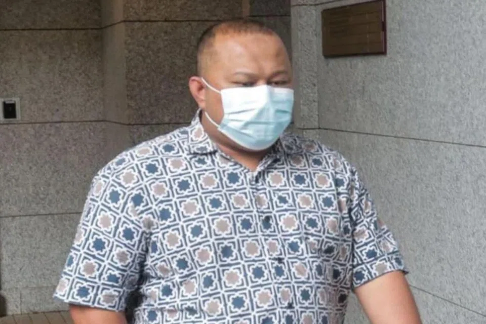 Datuk Zulkarnain Endut, Emraz Travel and Tours Sdn Bhd