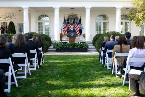 Presiden Amerika Syarikat, Encik Joe Biden, berucap dari Rose Garden di Rumah Putih, Washington DC, pada 7 November, susulan kemenangan Encik Donald Trump dalam Pilihan Raya Presiden.