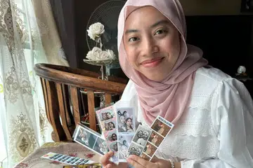 HOBI KUNJUNGI RERUAI FOTO: Cik Nur Sab’rina Nordin mula meminati kegiatan mengunjungi studio foto kendiri selepas mencubanya semasa bercuti di Korea.