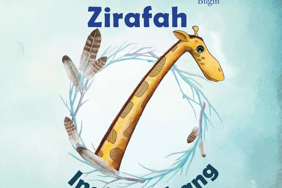Buku Zirafah Ingin Terbang diterjemah daripada bahasa Turkey. Ia mengisahkan Zirafah yang ingin terbang dan telah mendapatkan pandangan daripada lima ekor burung.