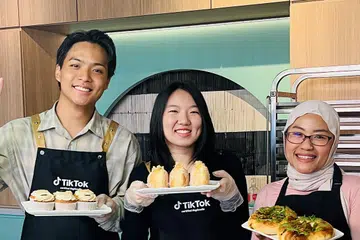 fluff bakery, sg60