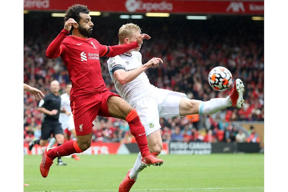 LALUAN SUKAR: Kesemua kelab England, Manchester City, Liverpool (atas) dan Chelsea menghadapi persaingan hebat kecuali Manchester United. - Foto REUTERS