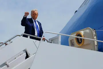 trump, air force one, arab saudi