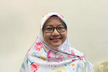 Ustazah Nurul Izzah Khamsani