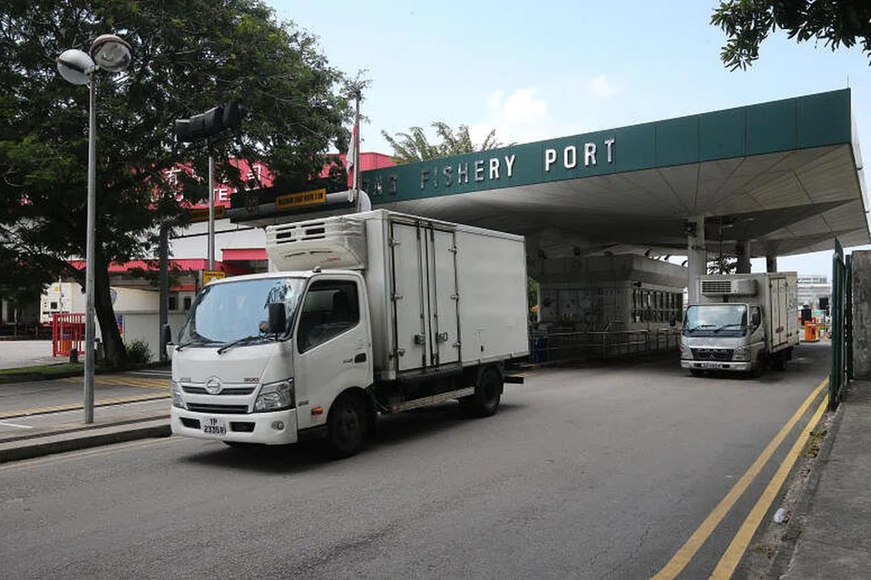 106 kes Covid-19 dikaitkan dengan kelompok Pelabuhan Perikanan Jurong hari ini. - Foto CMG