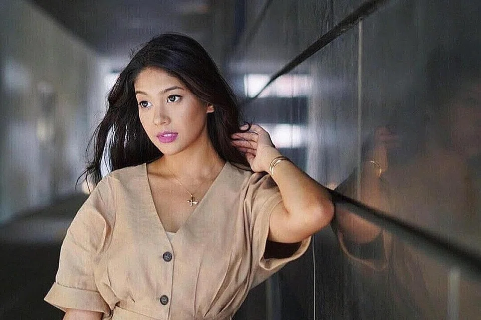 SOFIA DENDROFF: Terbuka mencuba aksi lasak dalam drama kerana ia menunjukkan ketangkasan wanita yang juga boleh berdiri sama tinggi dengan lelaki. - Foto ihsan INSTAGRAM SOFIA DENDROFF/ KAYSEN DERULO