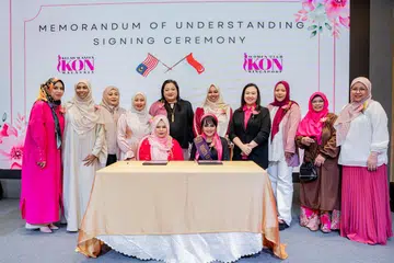 IkonSG, Fadilah A. Majid, De Villa