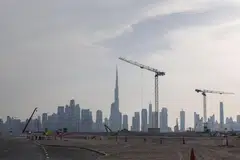 PEMBANGUNAN PESAT: Dubai, salah satu daripada tujuh negeri dalam Amiriah Arab Bersatu (UAE) pesat membangun sektor prasarana bagi memenuhi keperluan dan menarik para pelabur asing. 