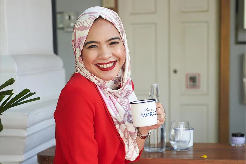 PERKASA WANITA: Cik Bella Khaja, perintis Nimble Marketing Consultancy, seorang penulis, teknisyen wadah digital dan pakar kulinari dengan minat mendalam terhadap usahawan wanita.