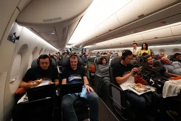 Sindrom Kelas Ekonomi – yang merujuk kepada tempoh berpanjangan seseorang tidak bergerak dalam ruang yang terbatas – boleh mengurangkan pengaliran darah secara keseluruhan.