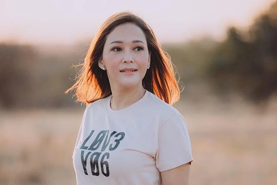 MAIA ESTIANTY: Sempat mengajar di Zoom sewaktu pandemik Covid-19 dan seronok menjadi pensyarah di Universitas Respati Yogyakarta.