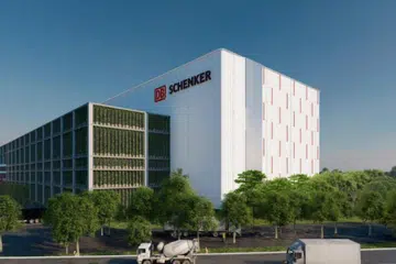 PERLUAS OPERASI: Ruang gudang baru DB Schenker mengikut lakaran artis yang dinamakan The RedLion 2 disasarkan siap pada 2025. Sebelum ini, ia telah membuka gudang The Red Lion pada 2020 di zon perdagangan bebas Taman Logistik Lapangan Terbang Singapura.