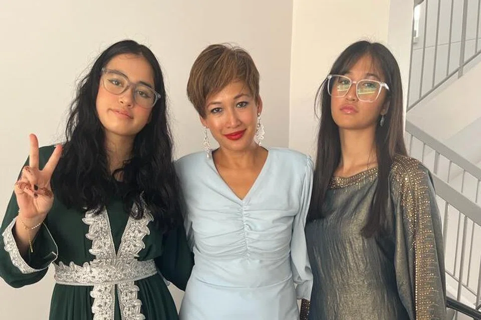 karate, Hari Raya, atlet Singapura, Marissa Hafezan, Rosmawarni Zaman Hafezan