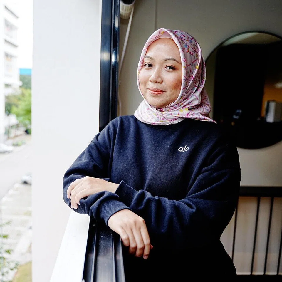 Untuk membantu kanak-kanak mengurus wang, pendidik pengurusan harta, Cik Lily Khairunnisa Johari, menyarankan penggunaan nisbah 1-2-2, iaitu satu bahagian diperuntukkan untuk menderma, manakala baki empat bahagian dibahagi antara perbelanjaan dengan pertumbuhan wang.