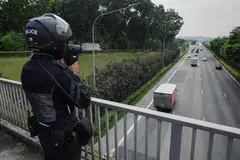Polis Trafik, alat pengehad kelajuan, kenderaan berat