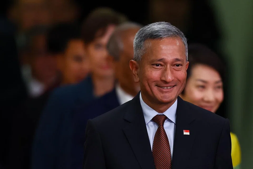 Dr Vivian Balakrishnan, Negara pulau kecil
