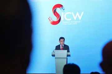 PERKUKUH KEUPAYAAN DIGITAL: Timbalan Perdana Menteri, Encik Heng Swee Keat menekankan pentingnya memperkukuh keupayaan digital Singapura. 