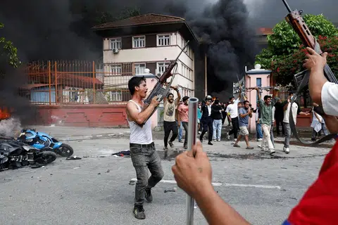 nepal, bantahan