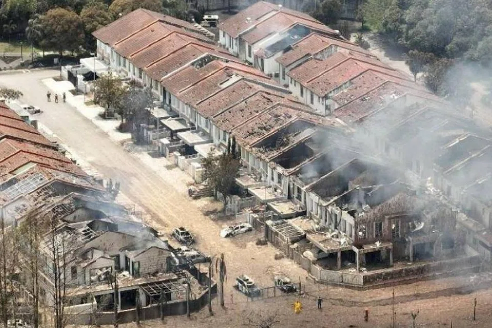 Kejadian letupan dahsyat akibat kebakaran saluran paip gas Petronas di Putra Heights, Subang Jaya, Selangor, pada 1 April, telah merosakkan ratusan rumah penduduk.