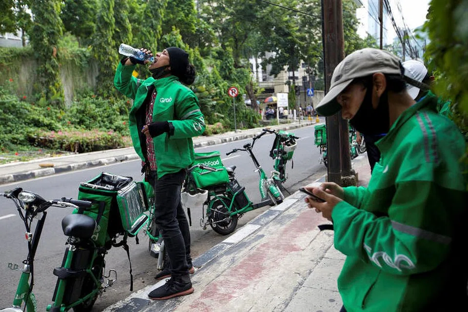 0e3e4135-171e-4b0d-a0b6-a99c902436df