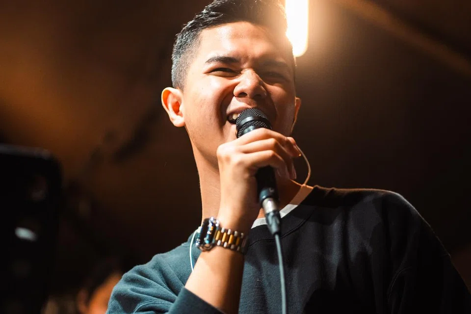 Izzan Adlan ingin meninjau sejauh mana vokalnya mampu berentap dengan peserta lain melalui peraduan ‘Senandung Rock Jiwa Retak’.