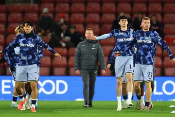 Mampukah kapten Spurs Son Heung Min (depan, kiri) bersama rakan sepasukannya di Tottenham Hotspur membendung skuad Liverpool apabila kededua pasukan itu bertemu pada tengah malam 23 Disember nanti? 