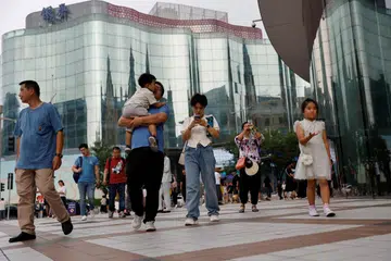 TEMASEK HOLDINGS: China membentuk 22 peratus daripada portfolio Temasek yang berada di kalangan 10 pelabur di dunia dengan nilai portfolio bersih sebanyak $382 bilion pada Mac 2023.