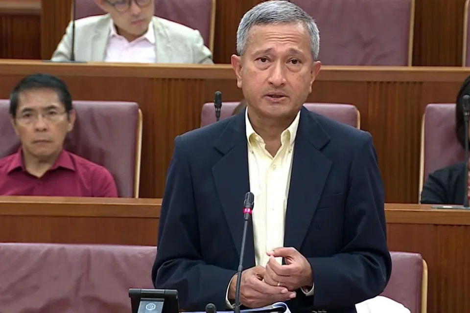  Menteri Ehwal Luar, Dr Vivian Balakrishnan.