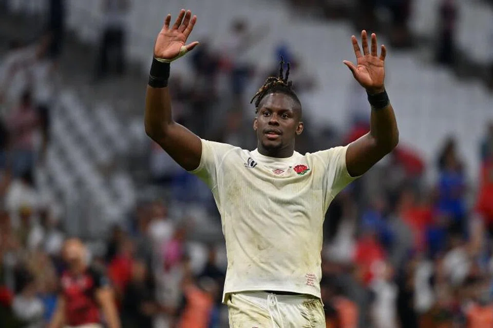 REBUT PELUANG: Pemain ragbi pasukan England, Maro Itoje, menyifatkan perlawanan dengan Afrika Selatan pada separuh akhir Ragbi Piala Dunia pada Sabtu sebagai peluang yang tidak boleh disia-siakan oleh pasukannya untuk menumpaskan Afrika Selatan.