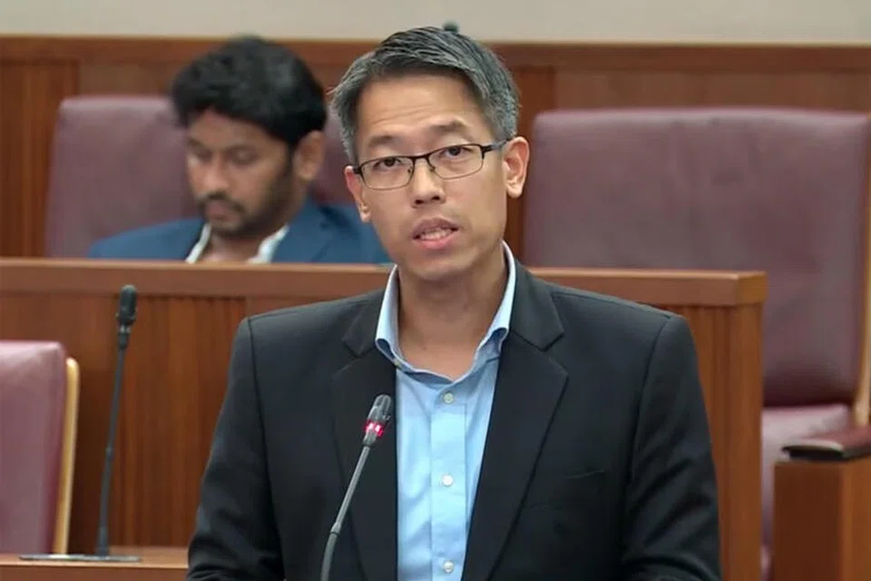 Anggota Parlimen GRC Aljunied, Encik Gerald Giam.