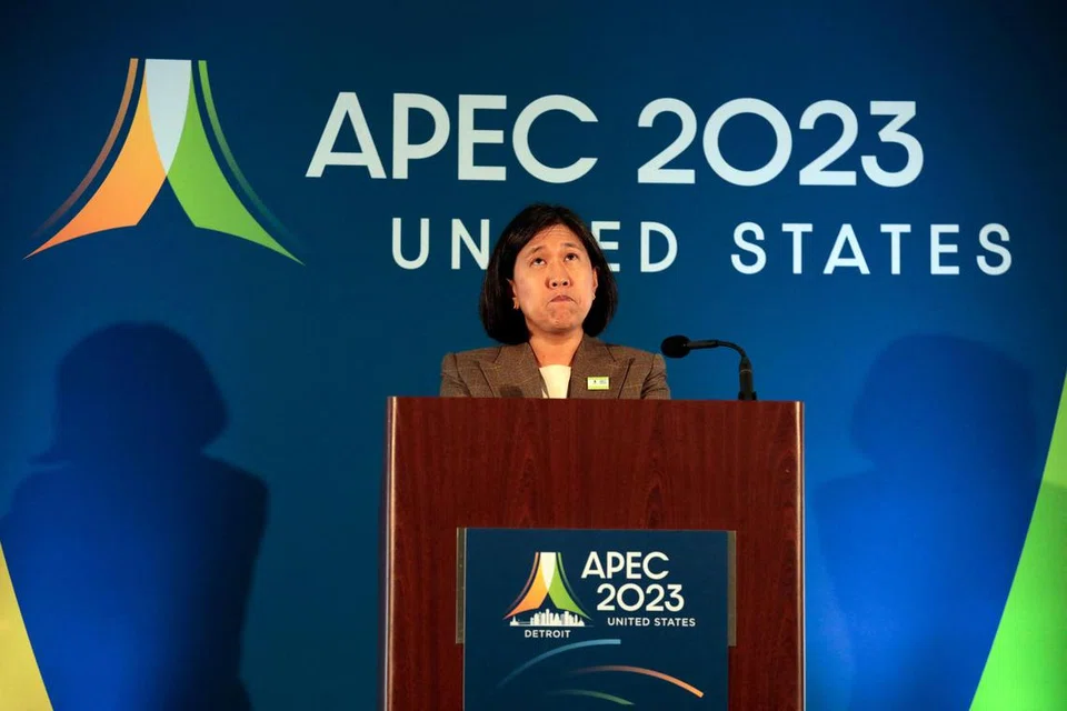 GAGAL CAPAI PERSETUJUAN: Ekoran bantahan China dan Russia kepada isu berkaitan Ukraine, menteri-menteri perdagangan Apec gagal mengeluarkan kenyataan bersama, memaksa tuan ruman dan wakil perdagangan Amerika Syarikat, Cik Katherine Tai (gambar), mengeluarkan kenyataan pengerusi. 
