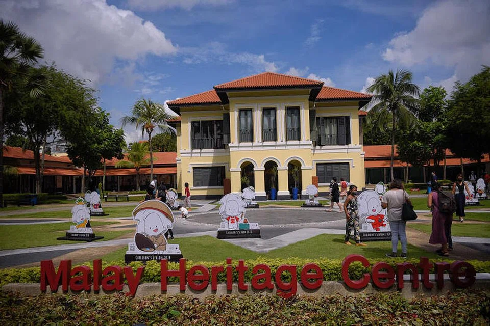 Dua anugerah baru dilancarkan oleh Yayasan Warisan Melayu, bagi memperkukuhkan sektor seni Melayu. 