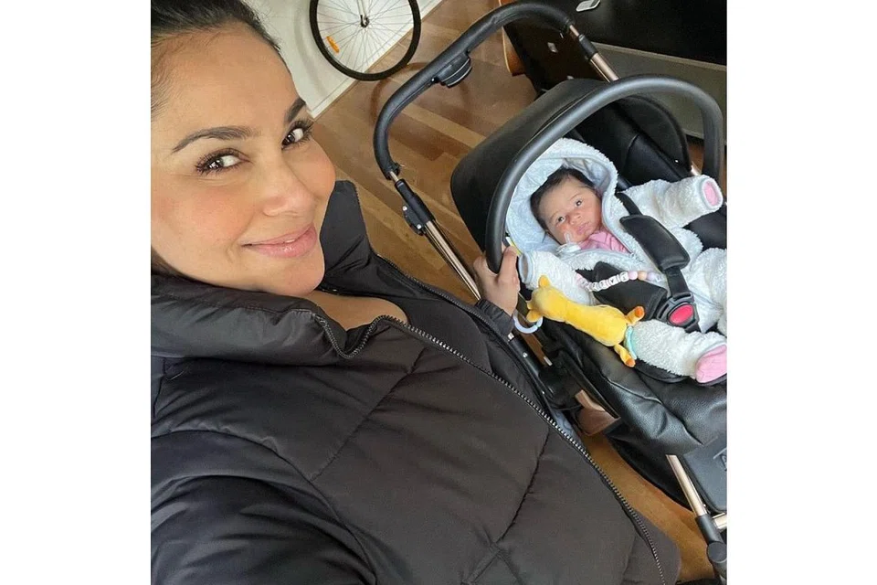 RAJA ILYA: Anggap anak perempuannya Talitha Love sebagai pembangkit semangat baru dan penawar buatnya. - Foto INSTAGRAM RAJA ILYA