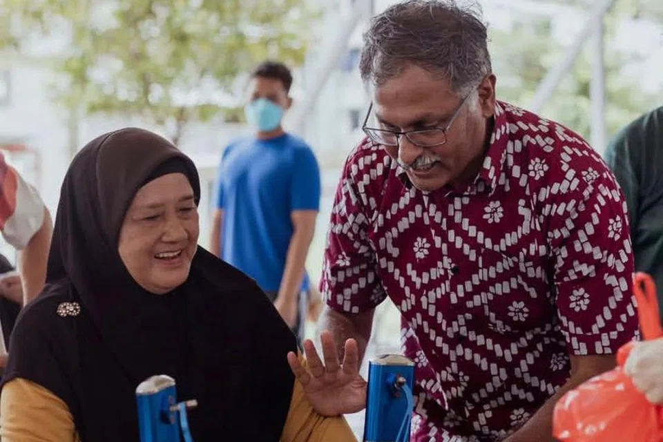 Bakal calon PAP untuk GRC Jurong East-Bukit Batok, Encik Murali Pillai, sudah menerajui SMC Bukit Batok sejak 2016. 