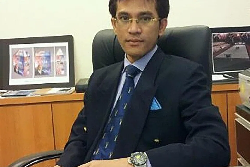 DATUK ABDUL MALEK YUSOF: Presiden Pertubuhan Sahabat Alam Sekitar Malaysia (SAS) ini berkata pendalaman sungai perlu dilakukan supaya terusan-terusan air dapat dikeluarkan dengan kapasiti yang maksimum dan cepat. - Foto-foto fail 