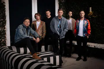 Lagu terbaru, ‘Hurt’, oleh OneRepublic mengisahkan tentang cabaran seorang gadis terhadap si teruna yang ingin memiliki hatinya.