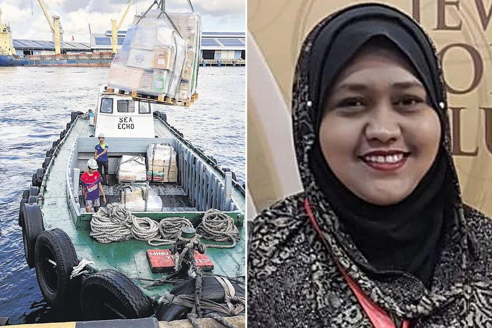 DAPAT PINJAMAN: Pengarah Urusan syarikat Priboy Shipping Supplies, Cik Farzana Begum Mohd Yusoff (gambar kanan) berkata syarikatnya bercadang mengambil pinjaman baru bagi mengukuhkan perniagaan e-dagangannya yang menjual bahan-bahan makanan. - Foto ihsan FARZANA BEGUM MOHD YUSOFF