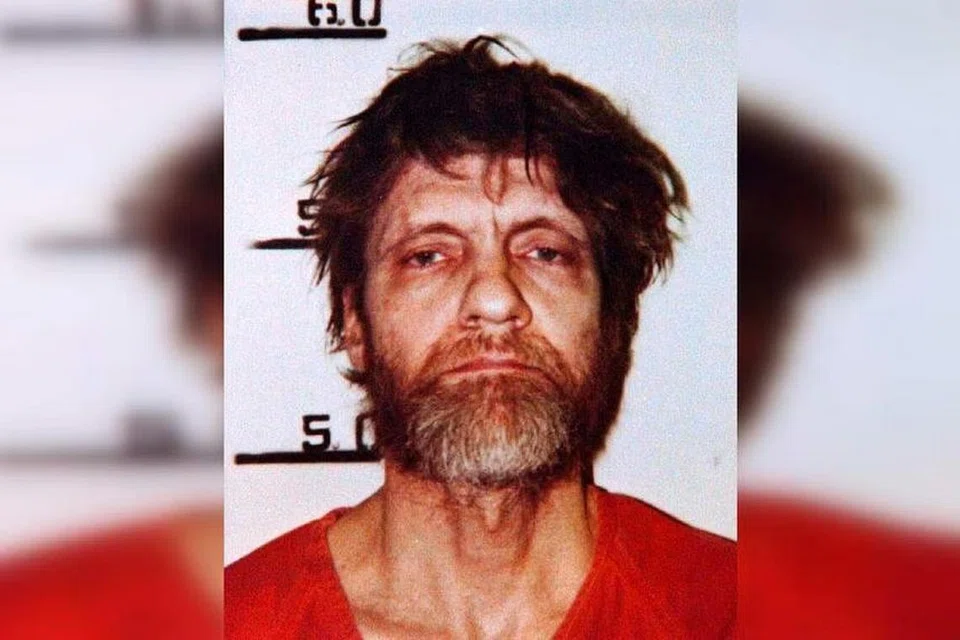 TEMUI AJAL DALAM PENJARA: Lulusan Universiti Harvard, Ted Kaczynski, melancarkan satu kempen pengganasan secara seorang diri antara 1978 dengan 1995 untuk menyerang apa yang dipercayai sebagai kemudaratan teknologi moden.