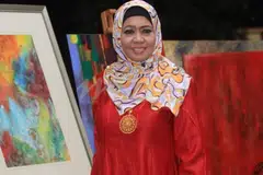 BANYAK UNDANGAN KE SINGAPURA DAN JOHOR: Zaiton Sameon terharu masih lagi diingati ramai pada usia senjanya yang mencecah 60 tahun. - Foto MSTAR ONLINE