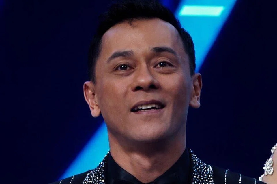 Iskandar Ismail (Eiss) bergenangan air mata gembira dan bersyukur di atas peluang dan kesempatan yang diberi untuk bertanding dan menjuarai Gegar Vaganza 12 (GV12).
