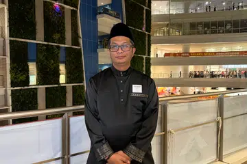 Pengerusi Eksekutif Masjid Al-Muttaqin, Encik Mohd Fairus Abd Manaf.