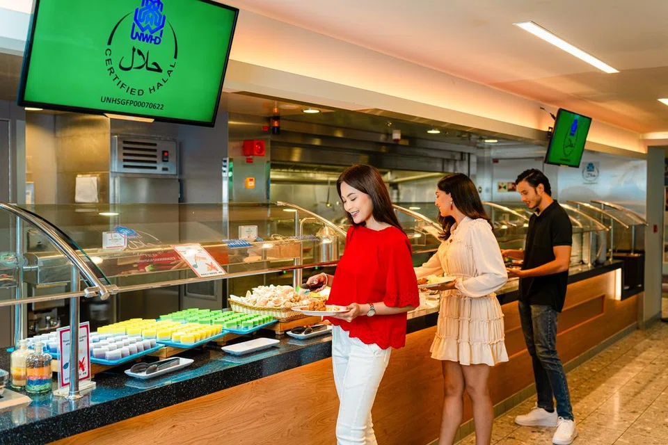 Bufet halal The Lido.