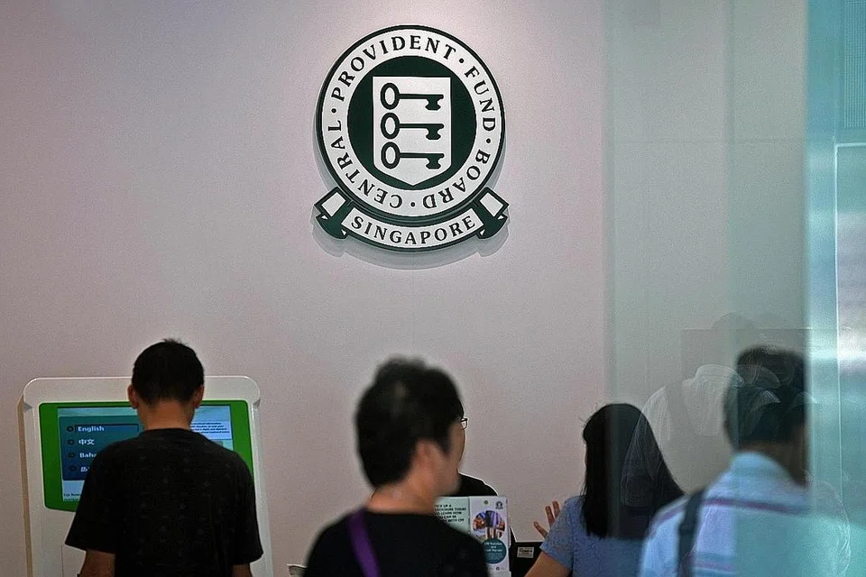 KELEBIHAN BUAT NOMINASI SECEPAT MUNGKIN: Membuat pencalonan CPF dengan cepat berfungsi sebagai mekanisme perancangan kewangan yang baik untuk meyakinkan anda bahawa orang yang anda sayangi akan dijaga semasa ketiadaan anda. - Foto fail 2019