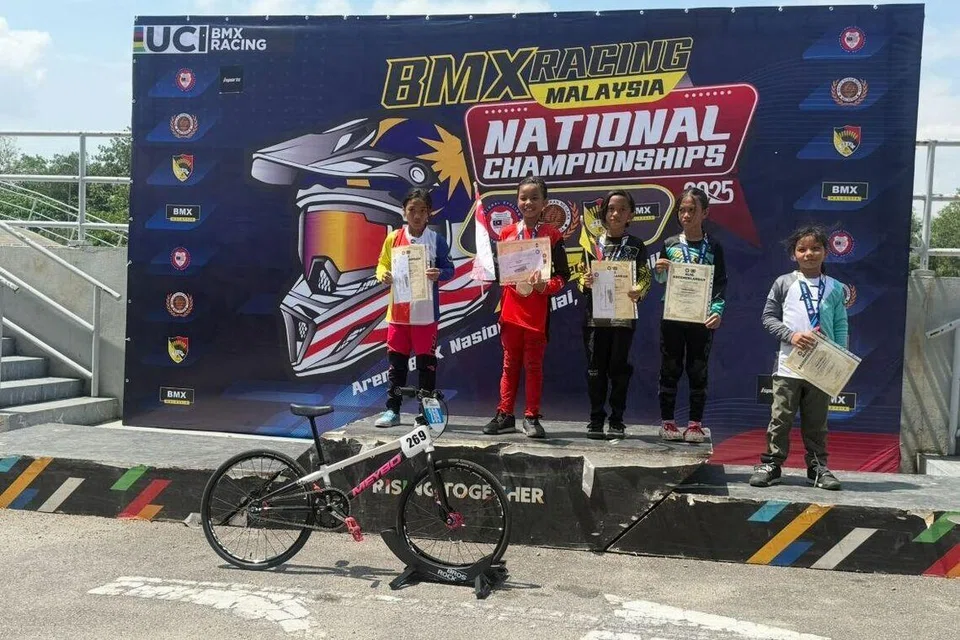 perlumbaan BMX, Irsalina Nursabrina, juara