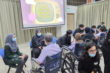 Pelajar Madrasah Perdaus menyantuni warga Muslim di Rumah Rawatan Ren Ci pada 2025, bagi menyerikan Ramadan mereka. Kegiatan itu merupakan salah satu daya usaha yang dijayakan setiap tahun di bawah kempen ‘Food Aid Perdaus’.