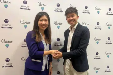 Pengasas bersama dan ketua pegawai eksekutif Lunch Actually, Cik Violet Lim, dan ketua pegawai eksekutif Paktor Group, Encik Alex Tam.