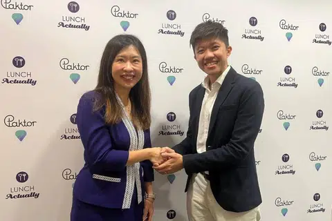 Pengasas bersama dan ketua pegawai eksekutif Lunch Actually, Cik Violet Lim, dan ketua pegawai eksekutif Paktor Group, Encik Alex Tam.