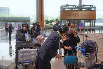 SUDAH BUKAN LAGI NOMBOR SATU: Lapangan Terbang Changi. - Foto fail