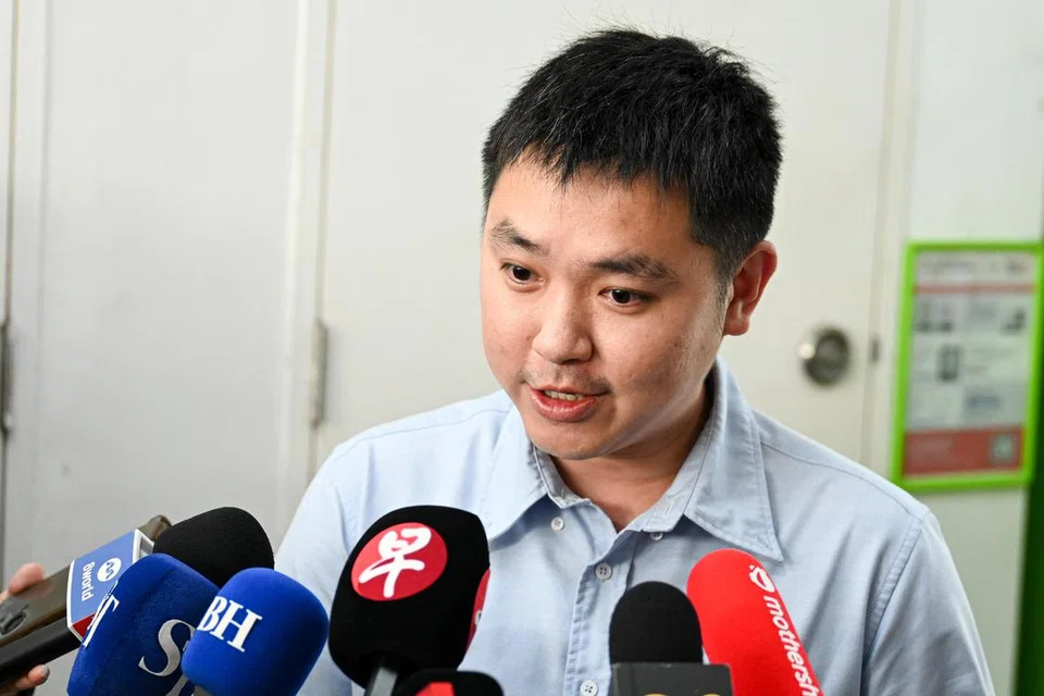 Lin Zikai, Pengarah Khidmat Pelanggan dan Operasi Sheng Siong, mesin wang